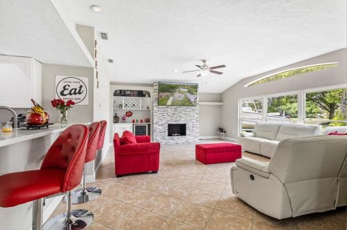 705 Chancellar Dr, Lutz FL  33548-4512 exterior