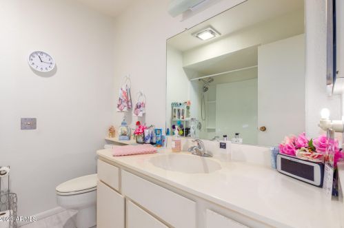 9934 Oak Rdg Dr, Sun City AZ 85351-1658 exterior