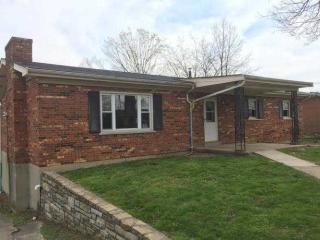 9232 Evergreen Dr, Florence KY  41042-8708 exterior