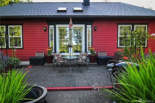 3631 Snug Harbor Rd, Olympia, WA 98506-9628