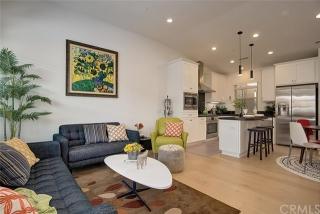 61 Fairymoss, Irvine, CA 92620-3697