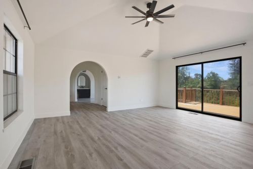 11331 Scarlet Oak Dr, Valley Home CA  95361-9542 exterior