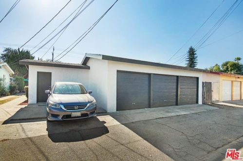 14917 Saticoy St, Van Nuys CA 91405-1166 exterior