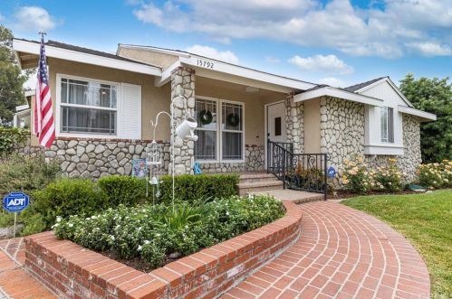 15792 Rushford St, Whittier, CA 90603-2438