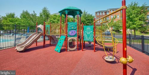 15120 Lilywood Ln, Haymarket VA  20169-6248 exterior