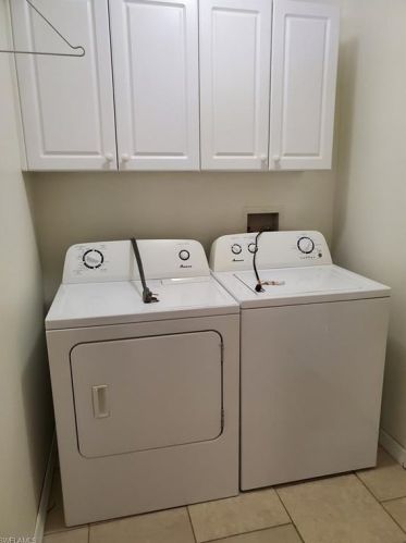 518 Aspen Ave, Lehigh Acres FL 33974-9613 exterior