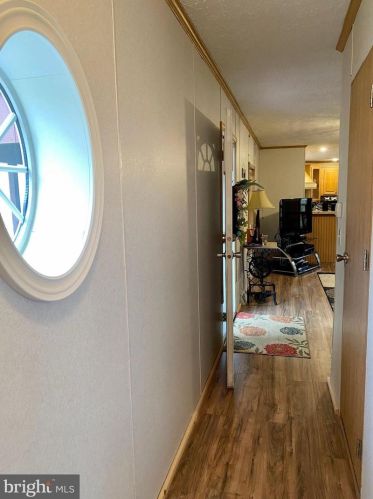 129 Locust Ln, Smithville PA  17560-9758 exterior