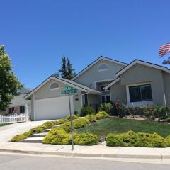 199 Mockingbird Ln, Templeton, CA 93465-9807