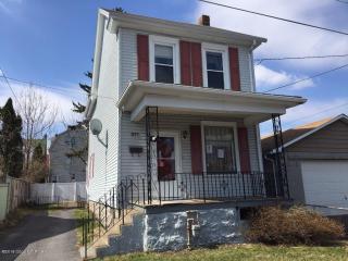 571 Hanover Ct, Hazle Township, PA 18201-4982