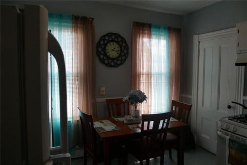 112 Whitehall St, Providence, RI 02909-3034