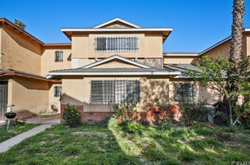 29 Paradise Vly, Long Beach, CA 90745-5650