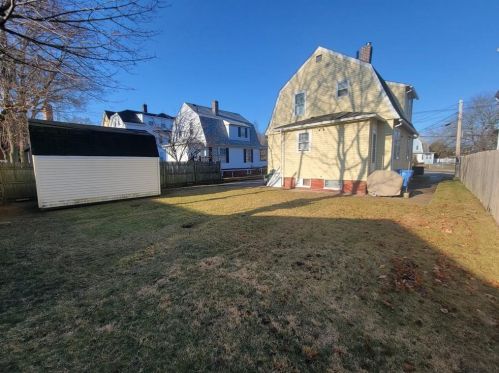 122 Warwick Ave, Providence RI  02905-3518 exterior