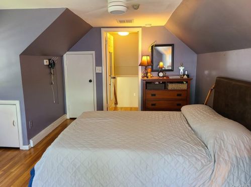 234 Valley Rd, Valley Cottage NY  10989-2439 exterior