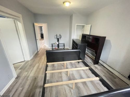 72 Linden Ave, Irvington NJ  07111-2521 exterior