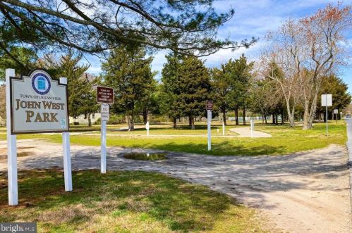 37548 Birch St, Millville DE  19970-4443 exterior