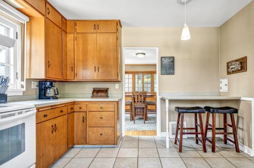 609 Waldo Blvd, Manitowoc WI  54220-2829 exterior