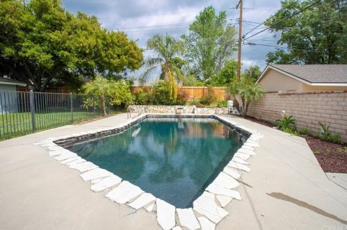 246 Rodeo Rd, Glendora CA  91741-3838 exterior