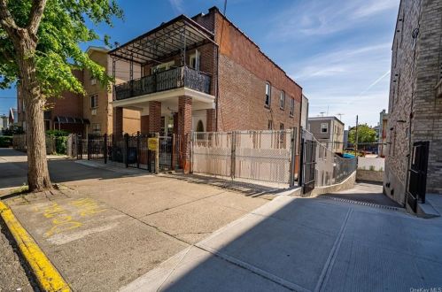 1847 Barnes Ave, Bronx, NY 10462-3607