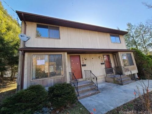 186 Moreland Ave, Waterbury, CT 06705-2946