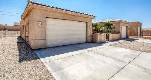 2430 Hillview Dr, Lake Havasu City, AZ 86403-2541