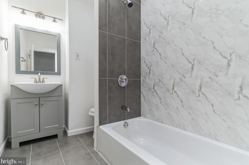 5908 Chew Ave, Philadelphia PA  19138-1514 exterior