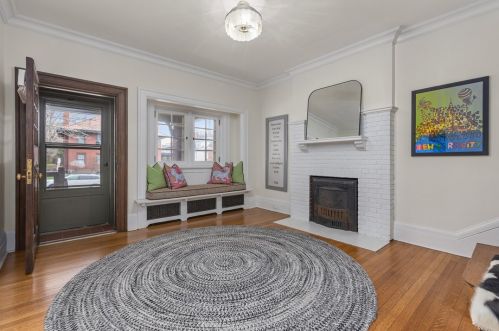 203 Tennyson Ave, Pittsburgh, PA 15213-1415