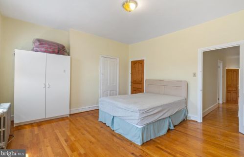 711 Mckean St, Philadelphia PA 19145-3006 exterior