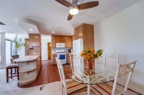 1690 Gustavo St, El Cajon CA 92019-3408 exterior