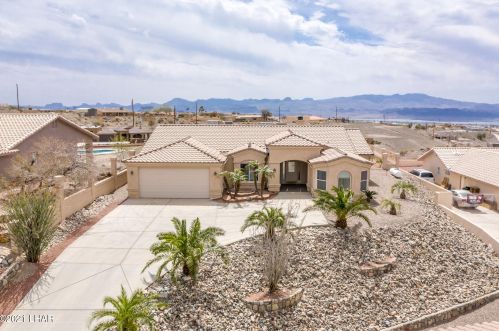3630 Yucca Dr, Lake Havasu City, AZ 86404-2223