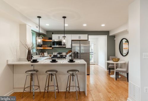 3002 Minnesota Ave, Washington DC  20019-1129 exterior