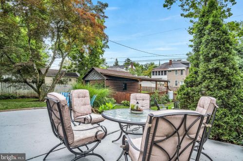 125 Parker St, Carlisle PA  17013-2821 exterior