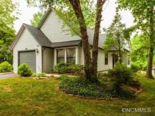 109 Cimarron Dr, Asheville, NC 28803-1368