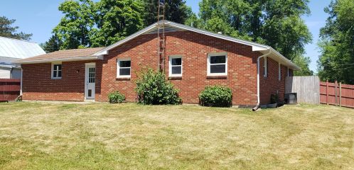 1217 Dawsett Ave, Sugar Grove Lake, OH 44833-3316