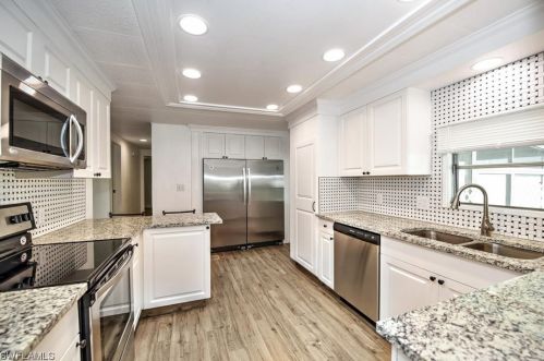 26135 Countess Ln, Bonita Springs FL  34135-6516 exterior