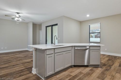 2614 2 Ave, Cape Coral FL  33914-4491 exterior