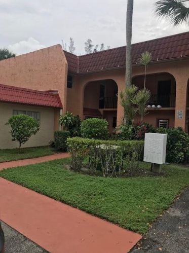 244 Lake Dora Dr, West Palm Beach FL  33411-2357 exterior