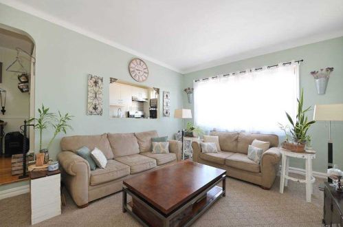 170-40 Highland Ave, Jamaica, NY 11432-3434