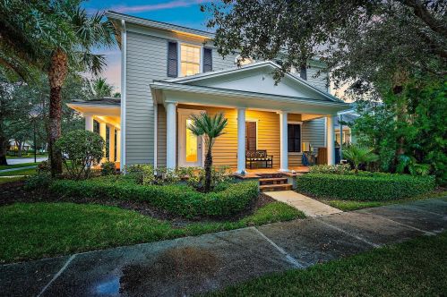 1363 Dakota Dr, Jupiter, FL 33458-8748