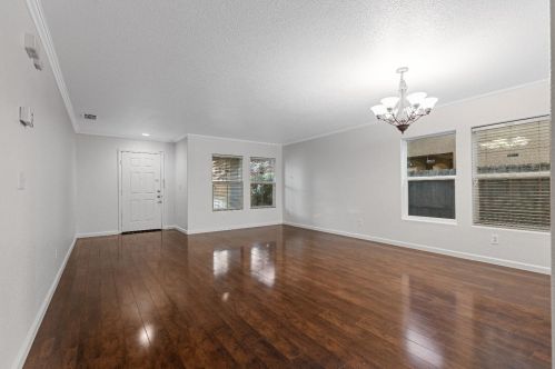 10153 Jenny Lynn Way, Elk Grove, CA 95757-5967
