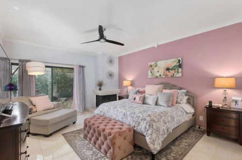 48127 Calle Seranas, La Quinta CA  92253-2205 exterior