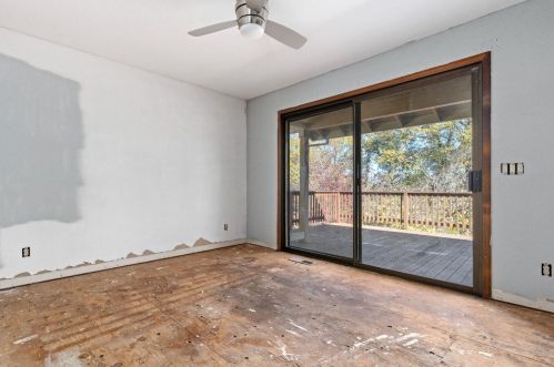 18252 Hummingbird Dr, Lake Wildwood CA  95946-9699 exterior