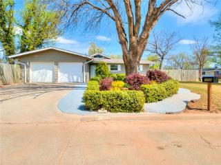 1308 Janeway Ave, Oklahoma City, OK 73160-1711