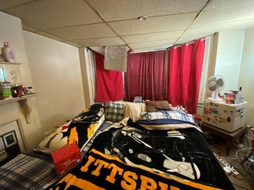 702 12th Ave, Whitaker PA  15120-2016 exterior