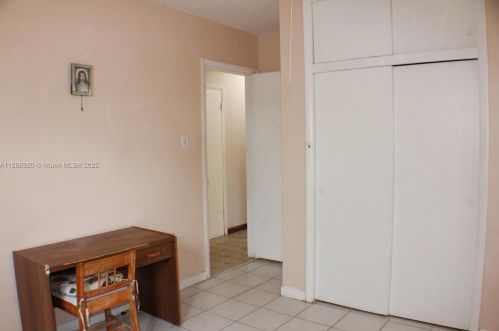 890 35th St, Hialeah FL  33013-3121 exterior