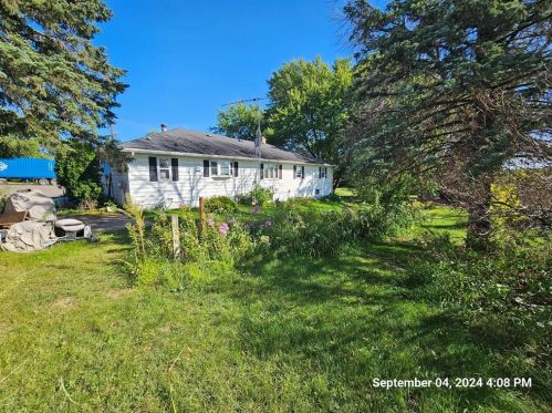 4606 Town Hall Rd, Eau Claire, WI 54703-9443