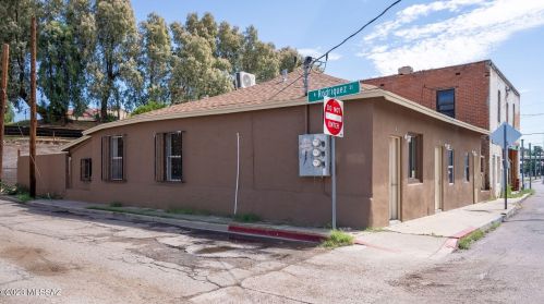 218 Elm St, Nogales, AZ 85621-3207