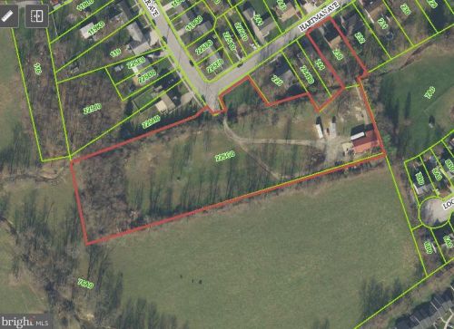 844 Hartman Ave, Hanover, PA 17331-5004