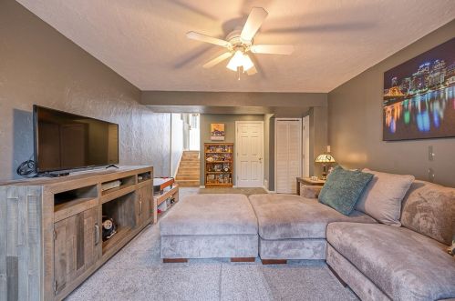 116 Bruton Dr, Gibsonia PA  15044-9524 exterior