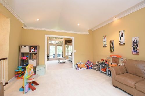 1043 Robertson Rd, Covington KY  41015-2145 exterior