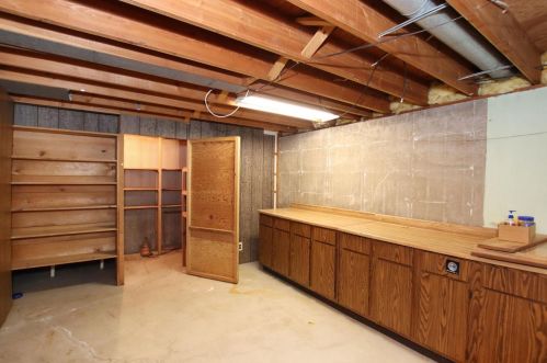 72 Sallie Ave, Fond Du Lac WI  54935-4651 exterior